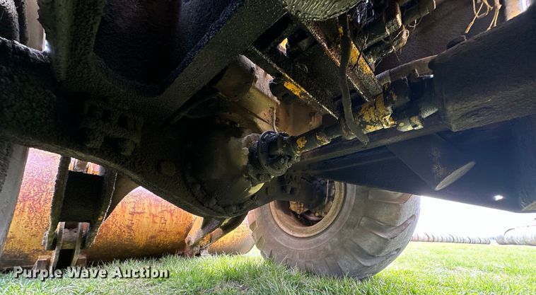 image for item OM9331 1977 Clark 125B wheel loader