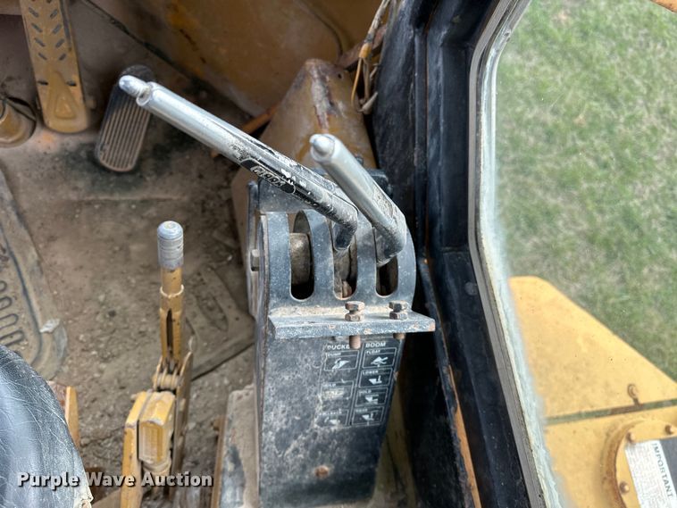 image for item OM9331 1977 Clark 125B wheel loader