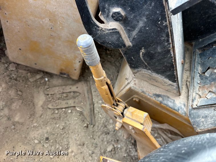 image for item OM9331 1977 Clark 125B wheel loader