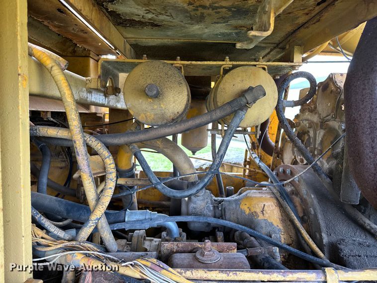 image for item OM9331 1977 Clark 125B wheel loader