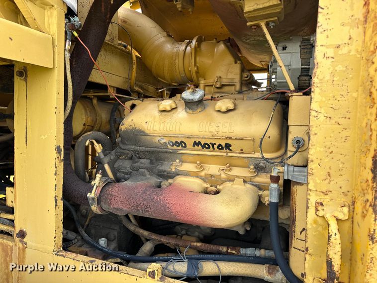 image for item OM9331 1977 Clark 125B wheel loader