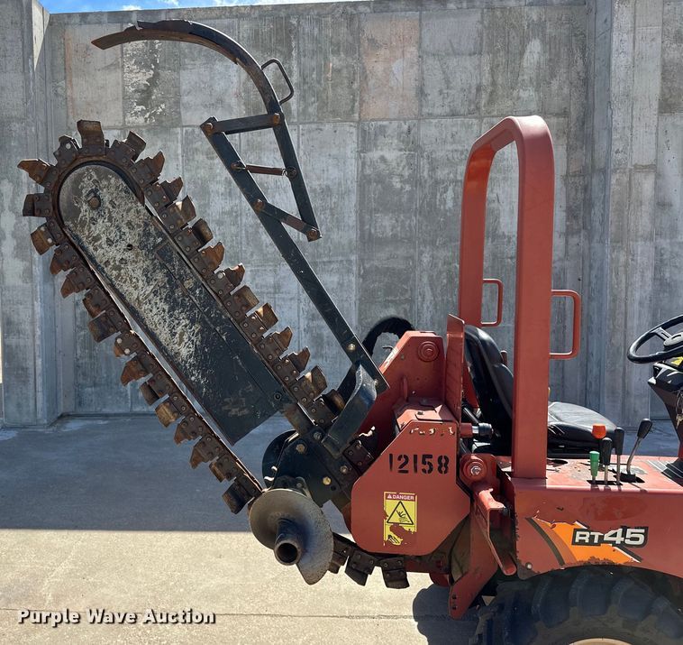 image for item OM9354 2017 Ditch Witch  RT45 trencher