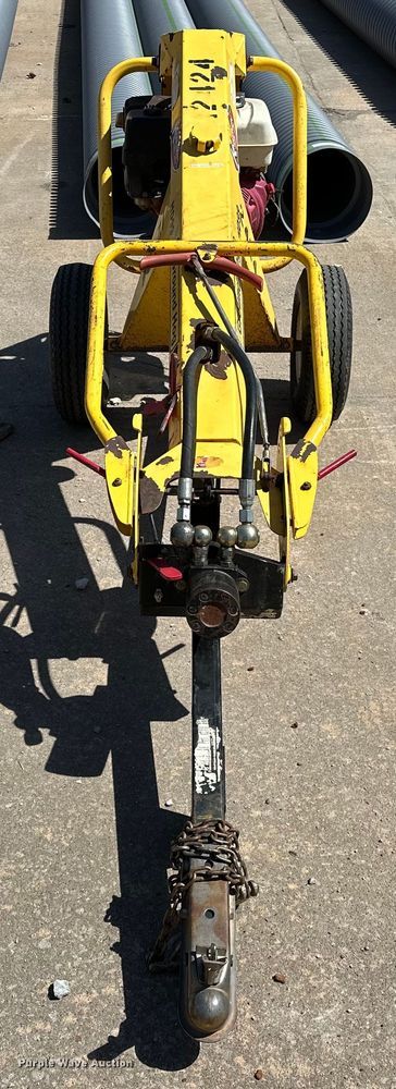 image for item OM9357 Ground Hog HD99-H post hole auger