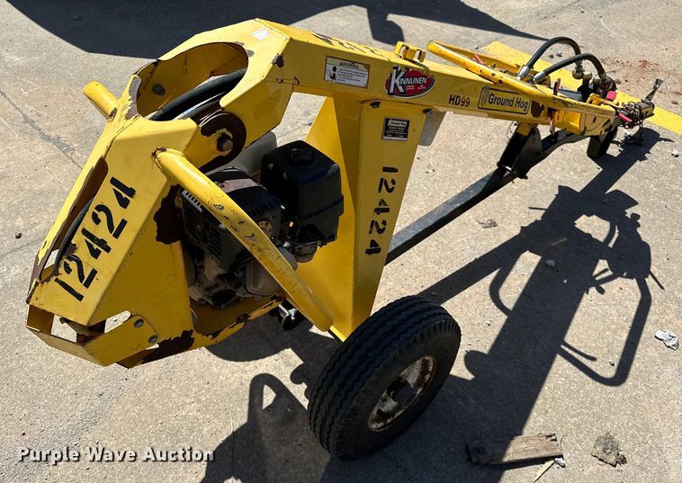 image for item OM9357 Ground Hog HD99-H post hole auger