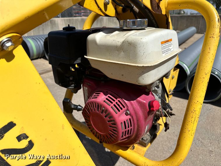 image for item OM9357 Ground Hog HD99-H post hole auger