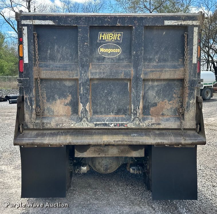 image for item OM9362 2020 Peterbilt  567 dump truck