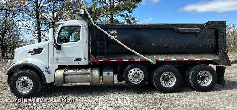 image for item OM9362 2020 Peterbilt  567 dump truck