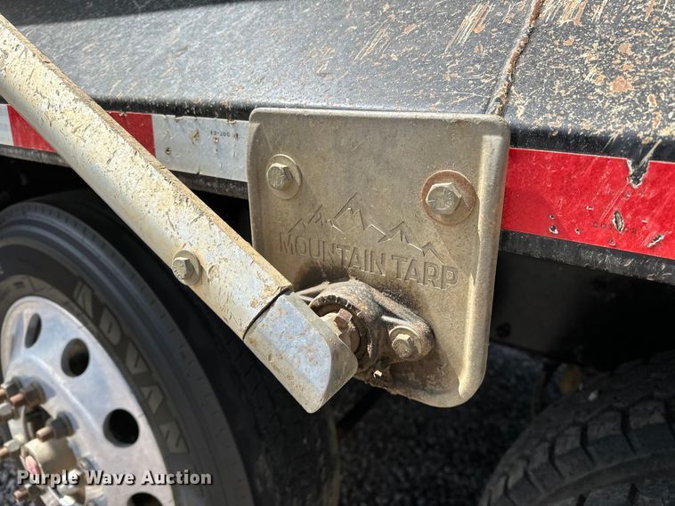 image for item OM9362 2020 Peterbilt  567 dump truck