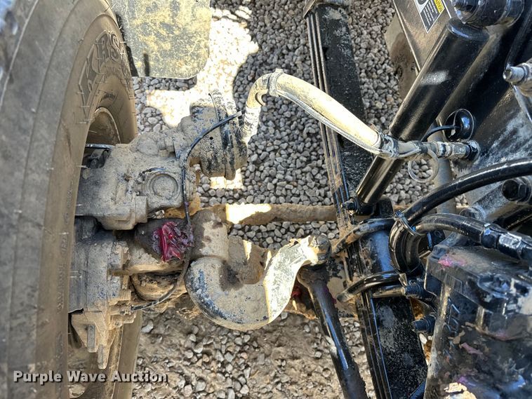 image for item OM9362 2020 Peterbilt  567 dump truck