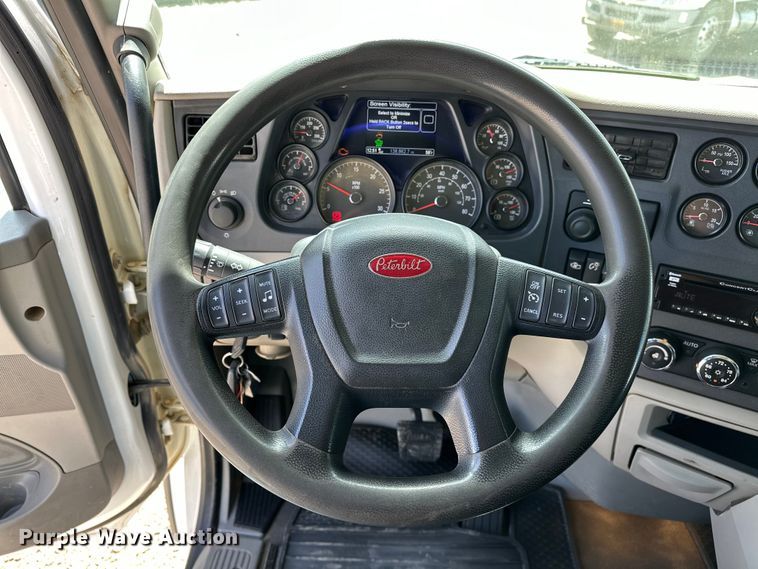 image for item OM9362 2020 Peterbilt  567 dump truck