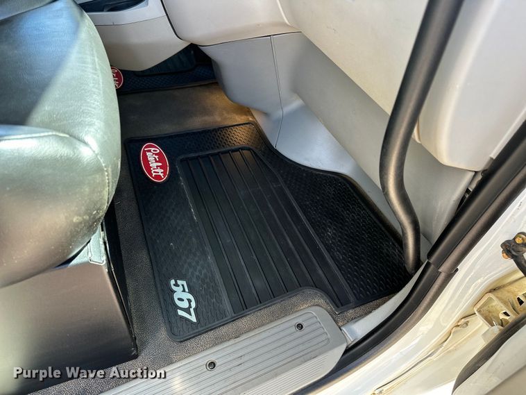 image for item OM9362 2020 Peterbilt  567 dump truck