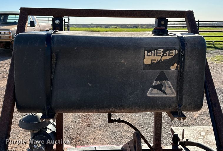 image for item OM9447 Surface to Surface  M4-D Mud mixing pump