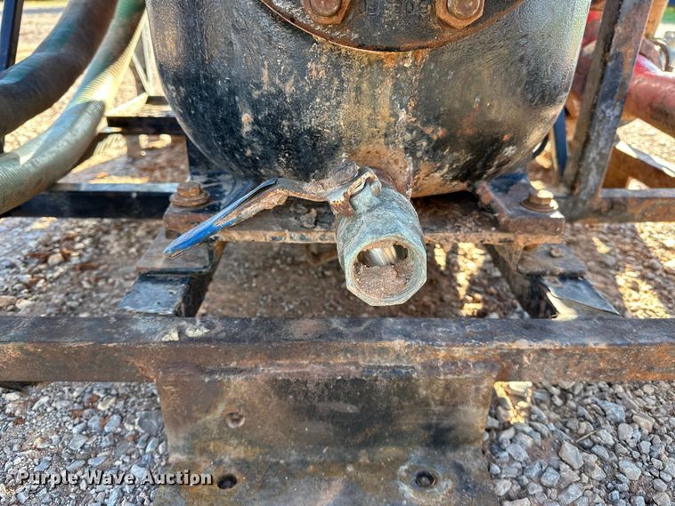 image for item OM9447 Surface to Surface  M4-D Mud mixing pump