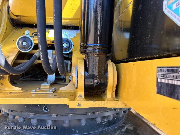 image for item OM9451 2019 Caterpillar  313FL excavator
