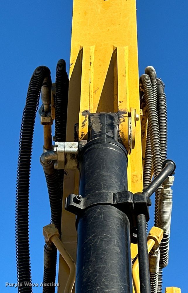 image for item OM9451 2019 Caterpillar  313FL excavator