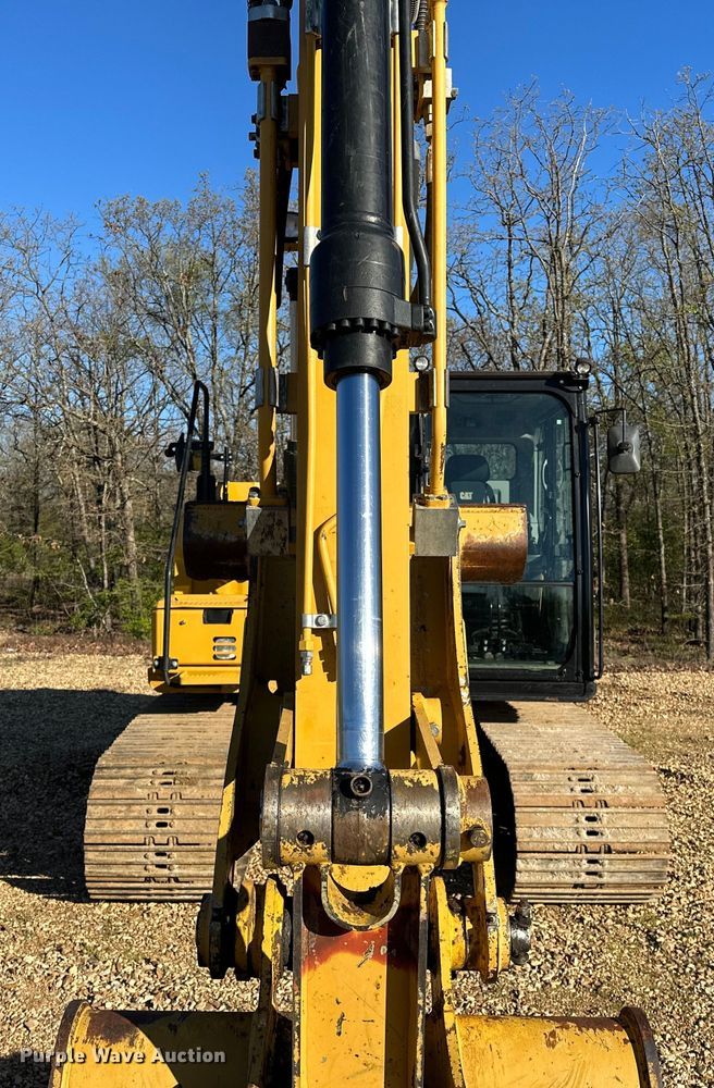 image for item OM9451 2019 Caterpillar  313FL excavator
