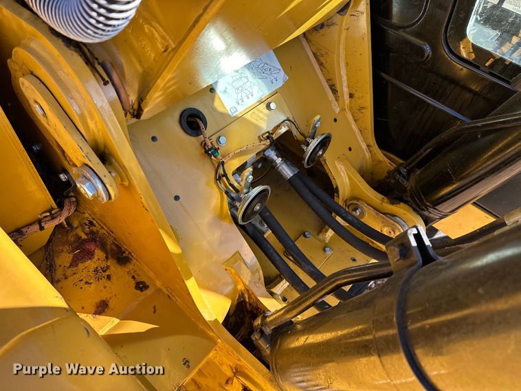 image for item OM9451 2019 Caterpillar  313FL excavator