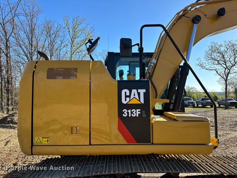 image for item OM9451 2019 Caterpillar  313FL excavator