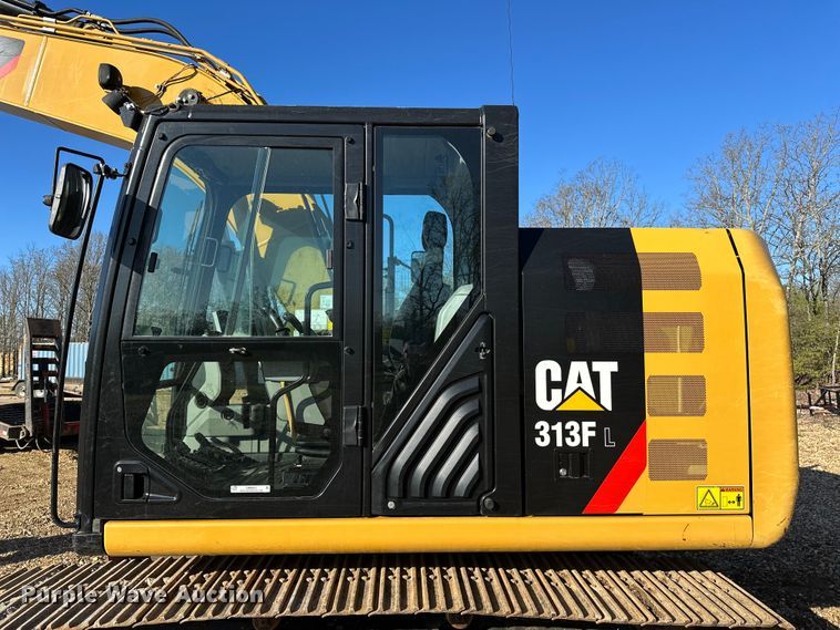 image for item OM9451 2019 Caterpillar  313FL excavator