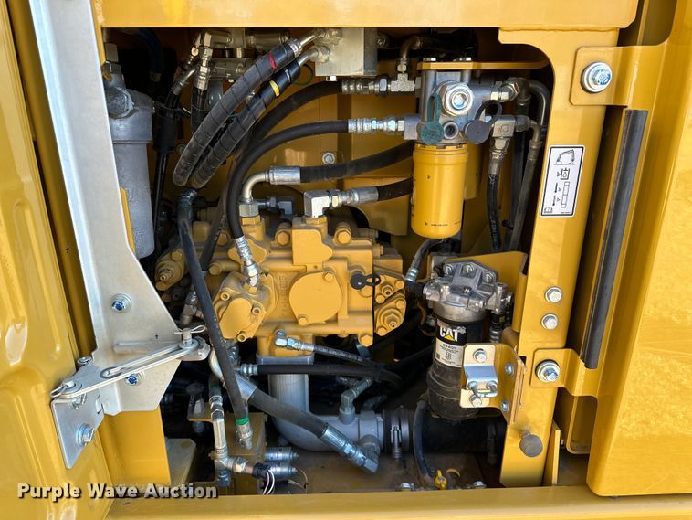 image for item OM9451 2019 Caterpillar  313FL excavator