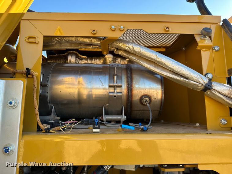 image for item OM9451 2019 Caterpillar  313FL excavator