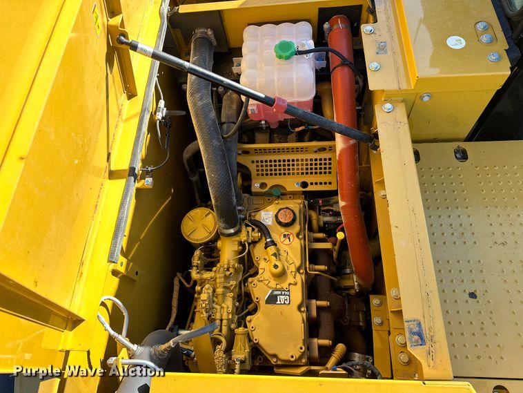 image for item OM9451 2019 Caterpillar  313FL excavator