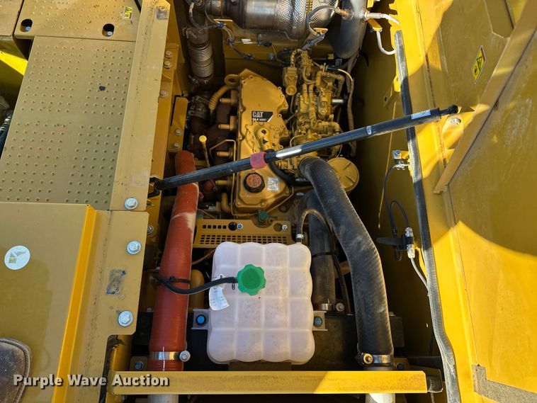 image for item OM9451 2019 Caterpillar  313FL excavator