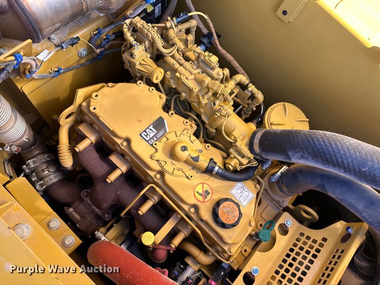 image for item OM9451 2019 Caterpillar  313FL excavator