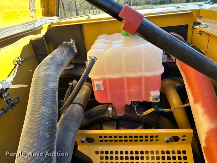 image for item OM9451 2019 Caterpillar  313FL excavator