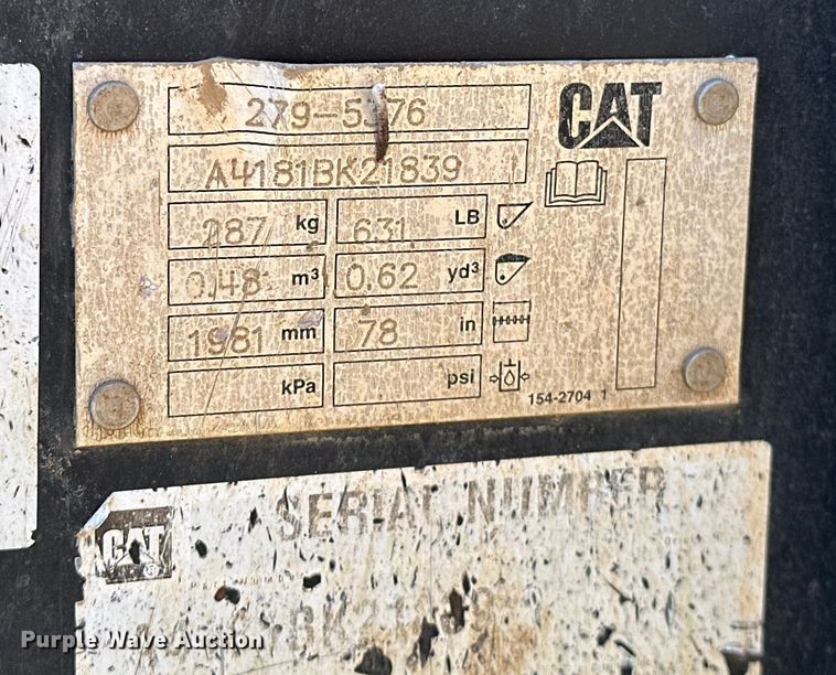 image for item OM9966 2011 Caterpillar  299C tracked skid steer loader