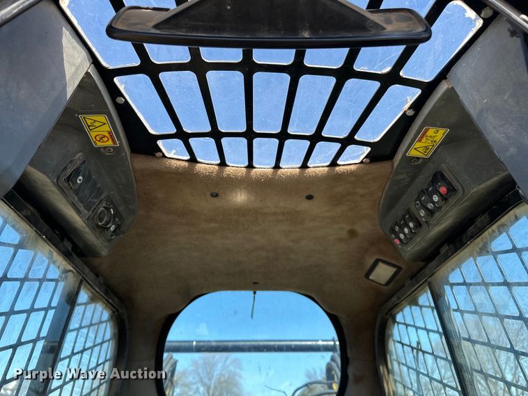 image for item OM9966 2011 Caterpillar  299C tracked skid steer loader