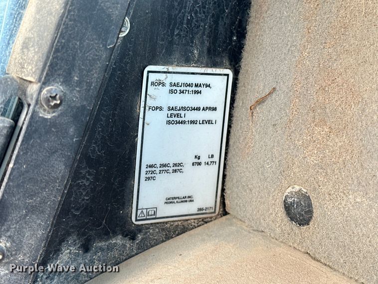 image for item OM9966 2011 Caterpillar  299C tracked skid steer loader