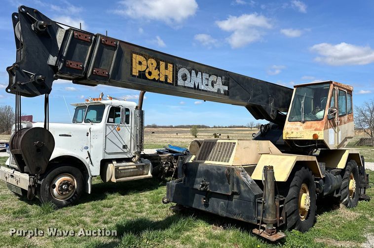 image for item OM9992 1981 P&H  Omega 20 crane