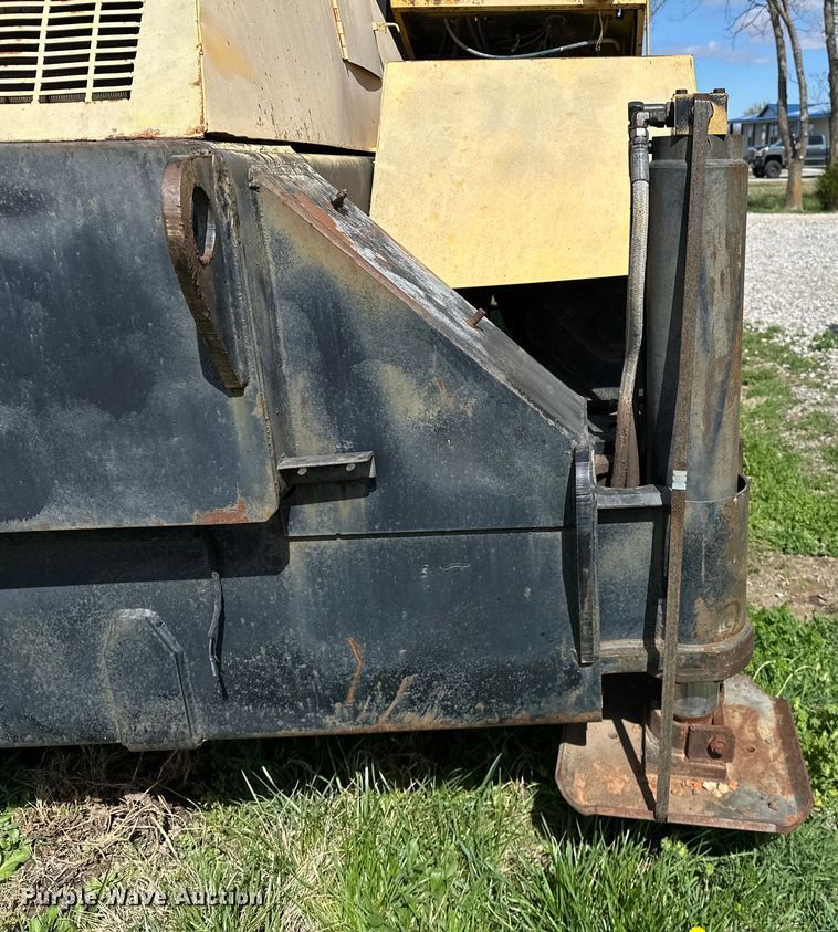 image for item OM9992 1981 P&H  Omega 20 crane