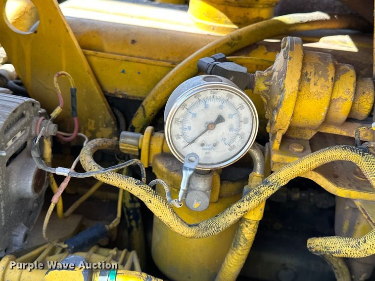 image for item OM9992 1981 P&H  Omega 20 crane