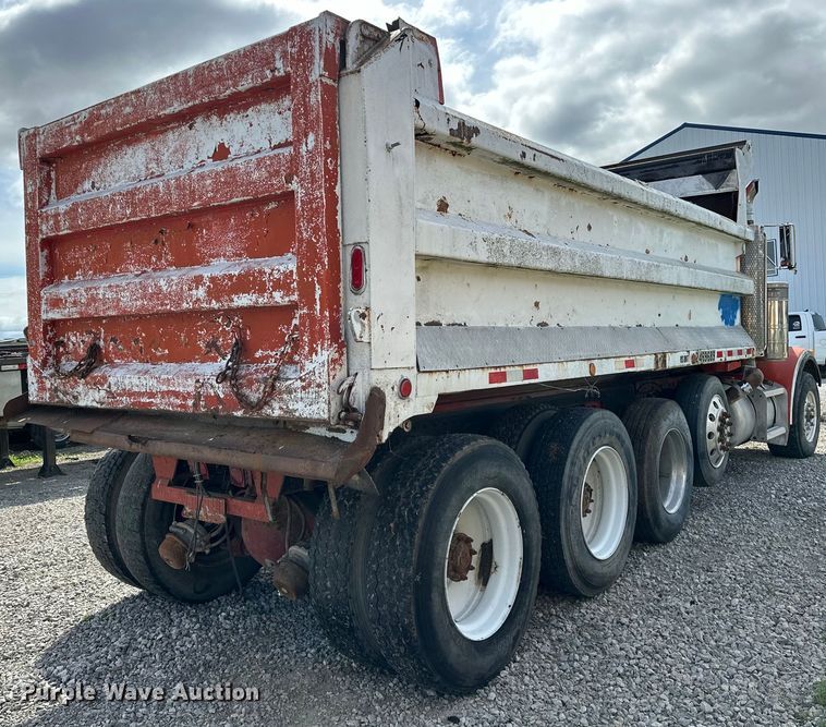 image for item OM9996 1996 Peterbilt  357 dump truck