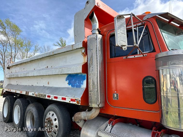 image for item OM9996 1996 Peterbilt  357 dump truck
