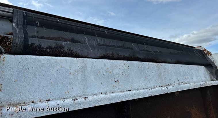 image for item OM9996 1996 Peterbilt  357 dump truck