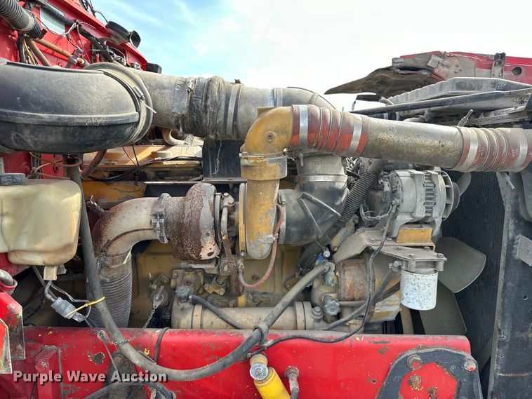 image for item OM9996 1996 Peterbilt  357 dump truck