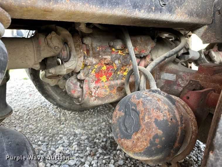 image for item OM9996 1996 Peterbilt  357 dump truck