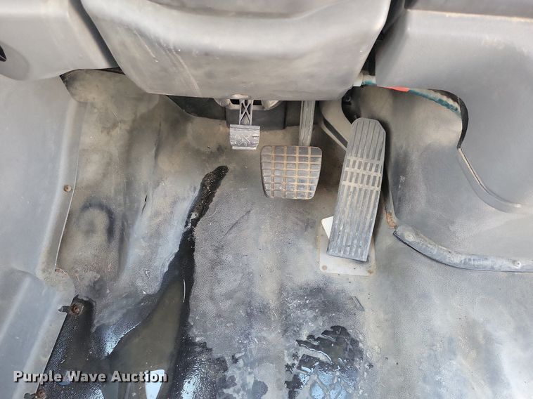 image for item DG0581 2007 Thomas Built school bus