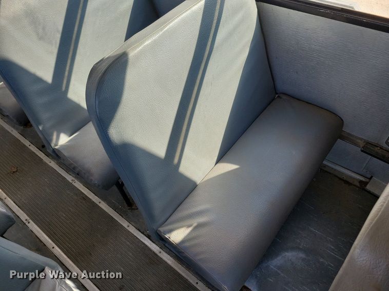 image for item DG0581 2007 Thomas Built school bus