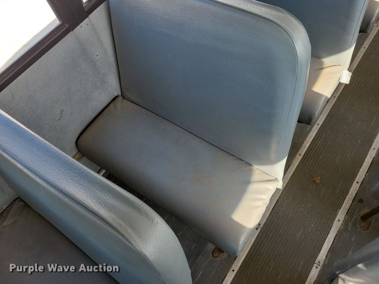 image for item DG0581 2007 Thomas Built school bus