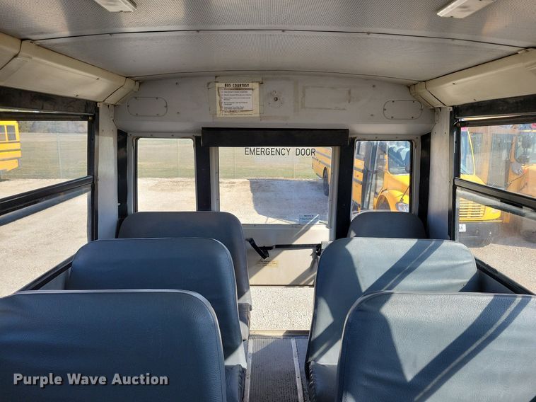 image for item DG0581 2007 Thomas Built school bus