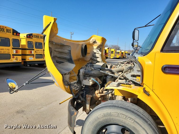 image for item DG0581 2007 Thomas Built school bus