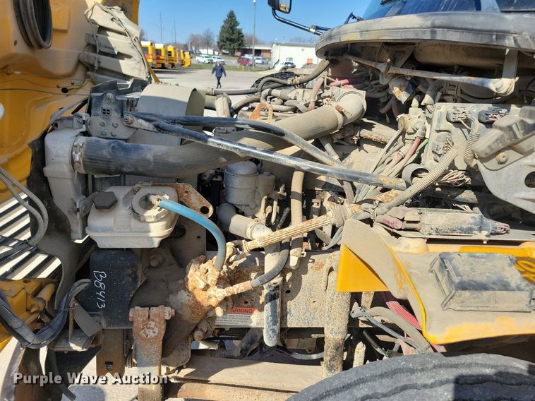 image for item DG0581 2007 Thomas Built school bus