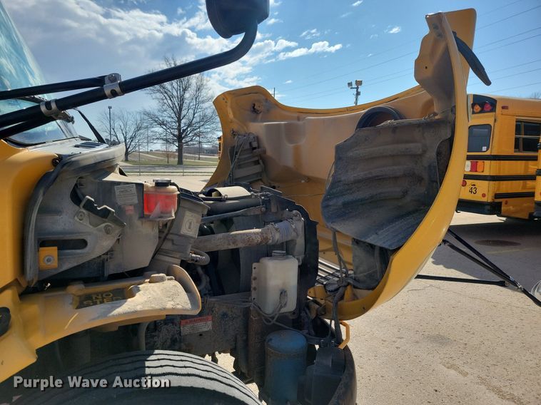 image for item DG0581 2007 Thomas Built school bus