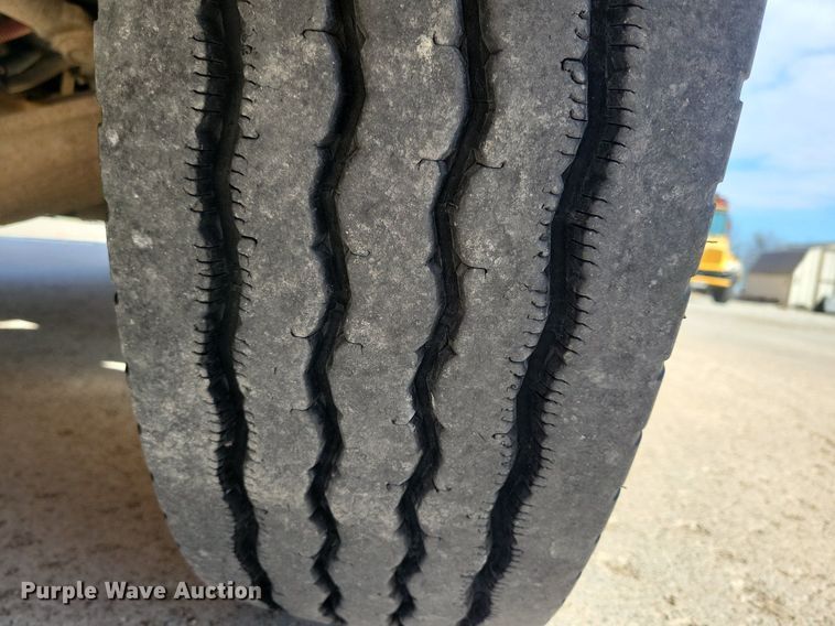 image for item DG0581 2007 Thomas Built school bus