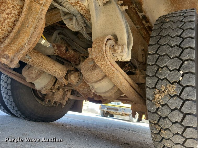 image for item DG0582 2007 Thomas Built school bus