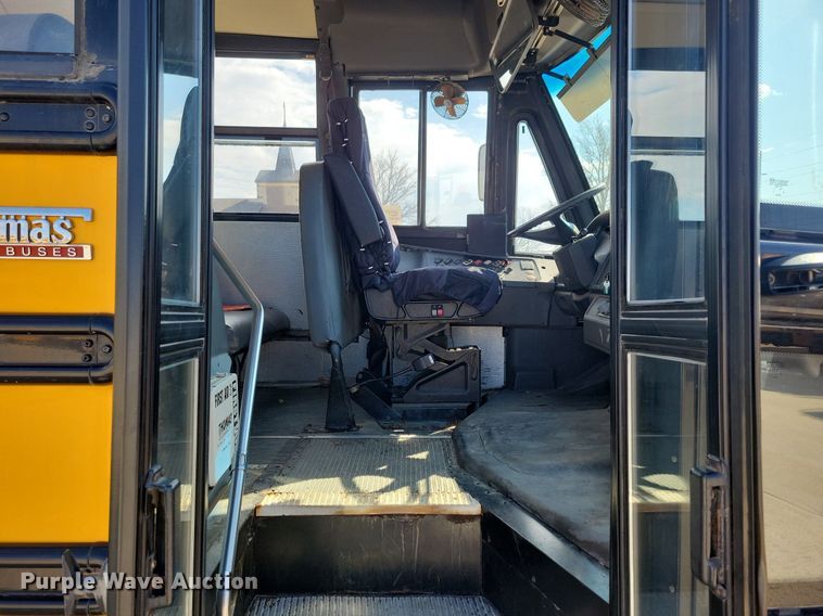 image for item DG0582 2007 Thomas Built school bus